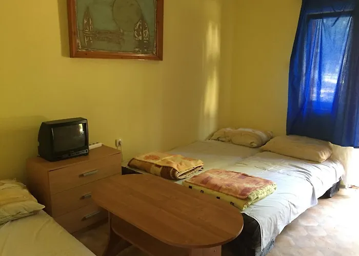 בית הארחה Matroz *