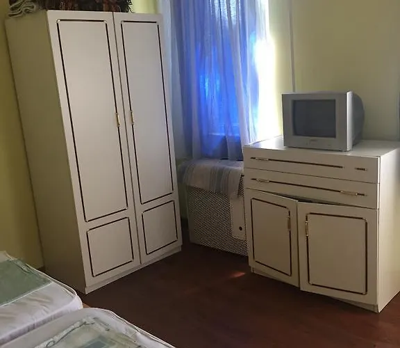 Matroz בית הארחה שיופוק